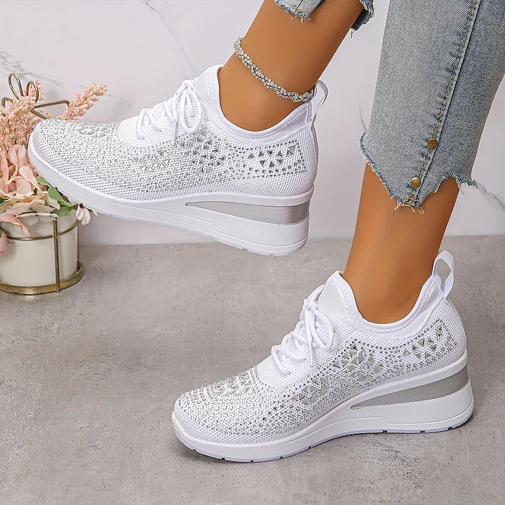 Zapatillas Ortopédicas Elegantes para Mujer con Detalles Brillantes