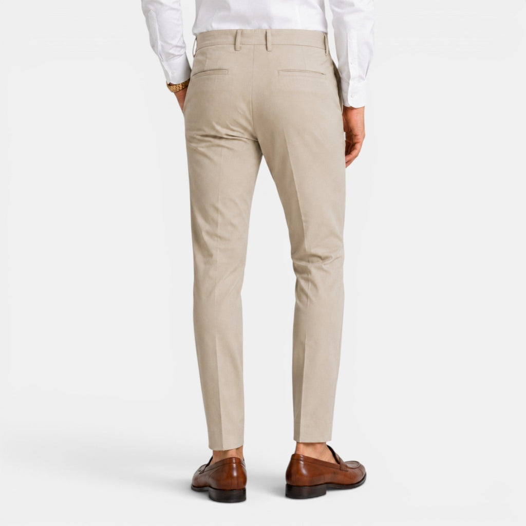 Pantalón chino hombre slim de estilo smart casual
