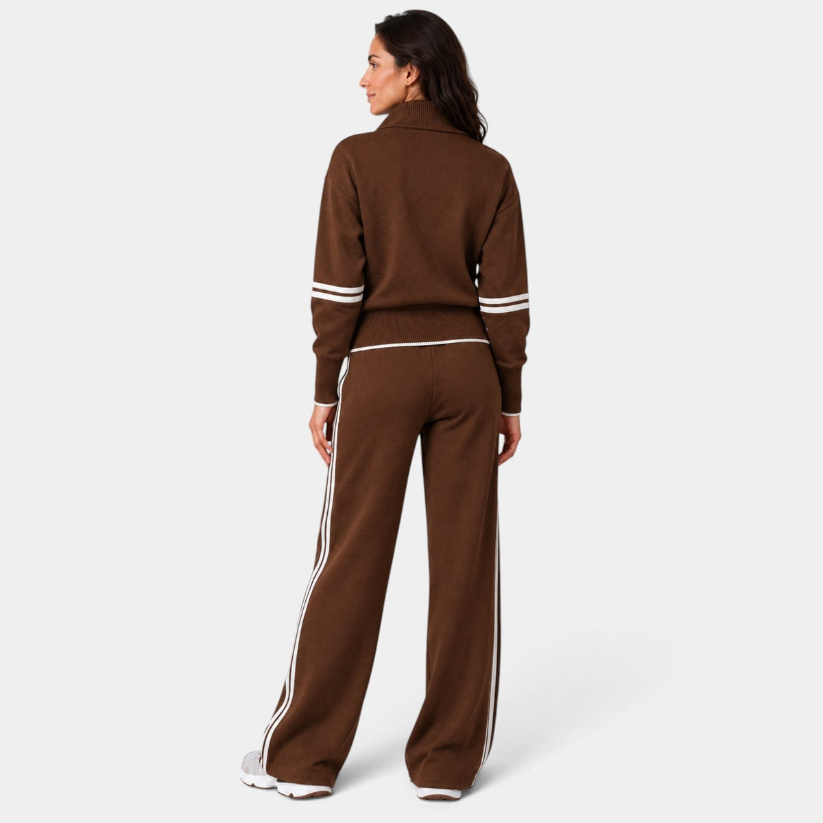 Conjunto Mujer Loungewear con Top Corto de Media Cremallera y Pantalón Ancho