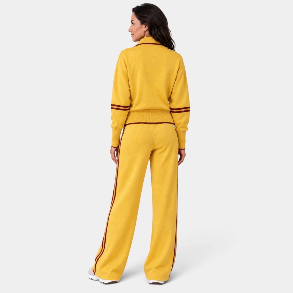 Conjunto Mujer Loungewear con Top Corto de Media Cremallera y Pantalón Ancho