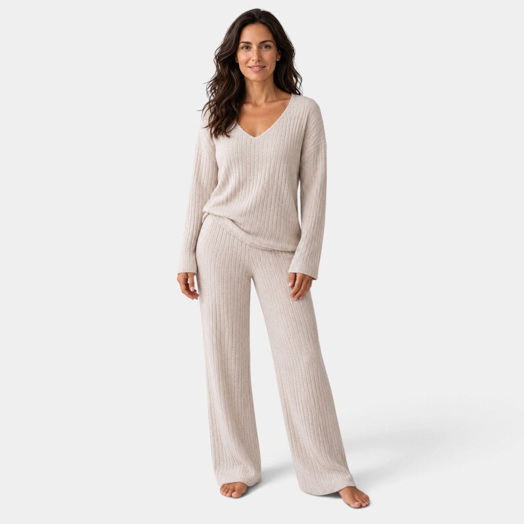 Conjunto Mujer de Punto Canalé con Jersey Cuello Pico y Pantalón Ancho