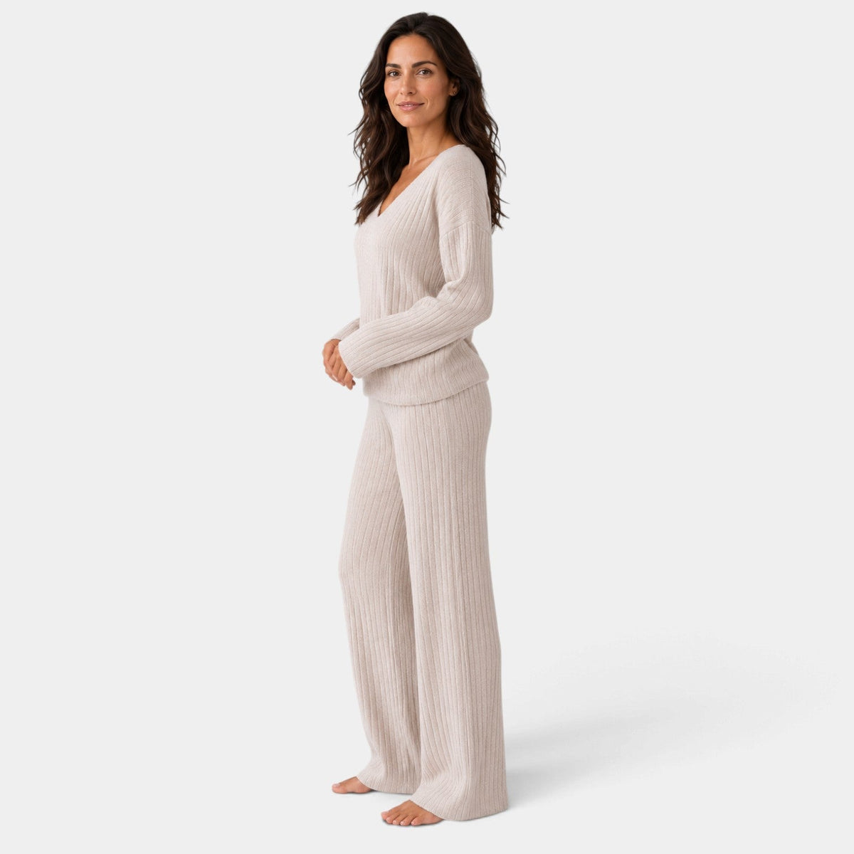 Conjunto Mujer de Punto Canalé con Jersey Cuello Pico y Pantalón Ancho