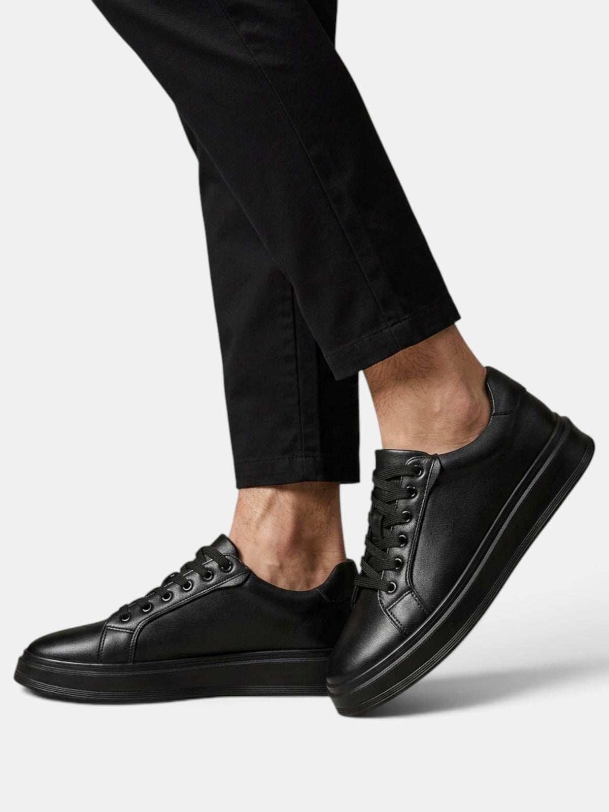 Zapatillas Hombre Negras Piel Vegana
