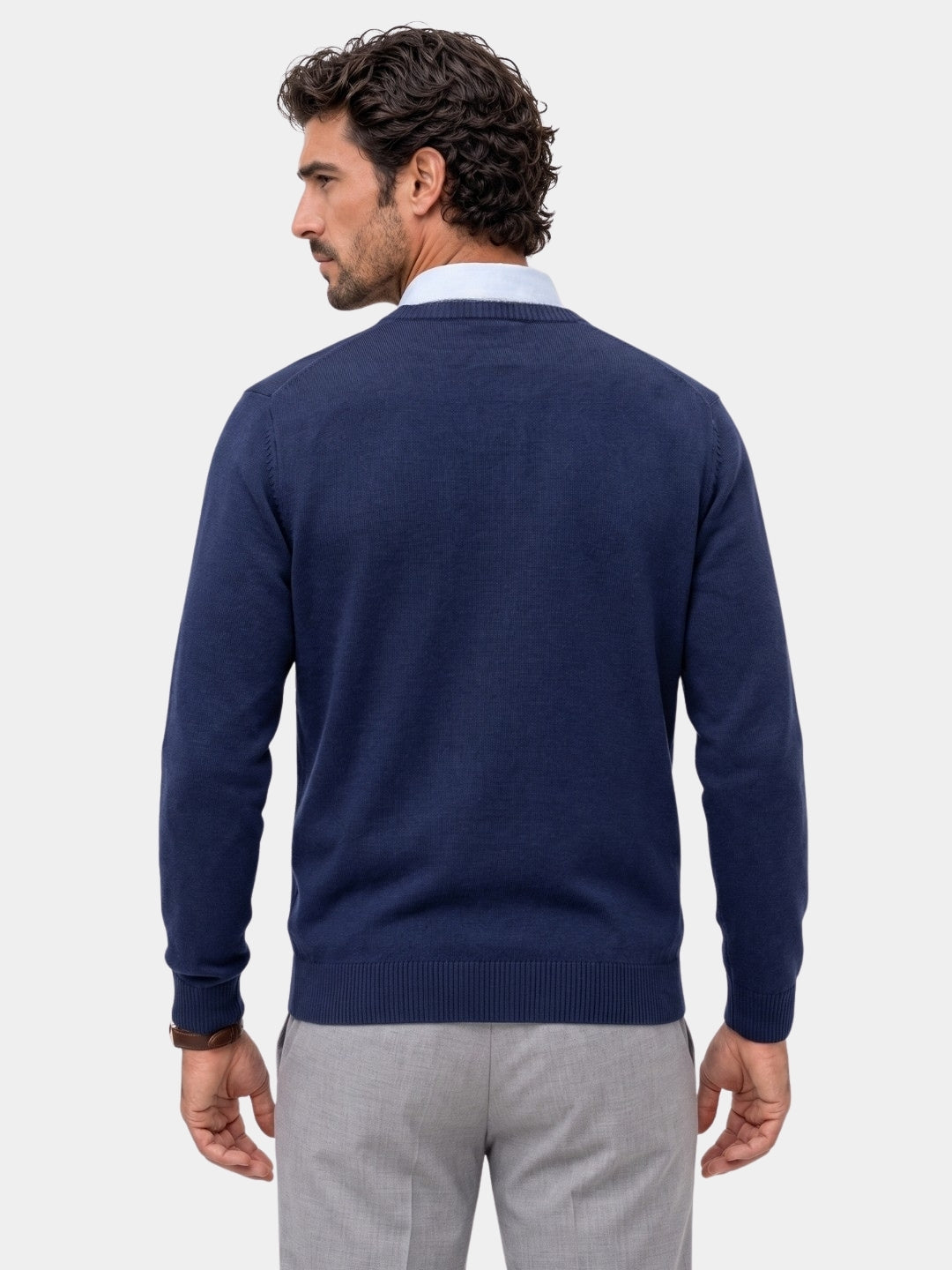 Suéter Esencial Premium - Cross & Crown