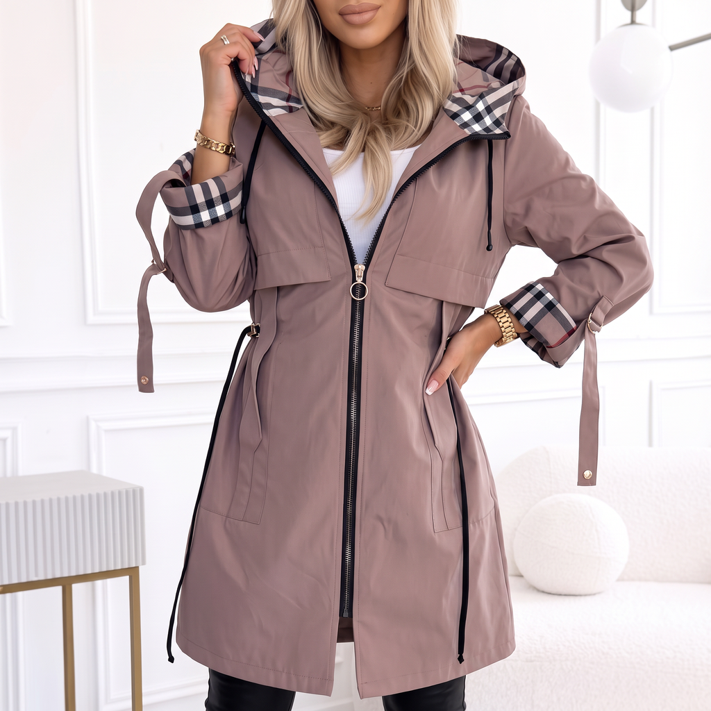 Chaqueta Impermeable con Capucha Estampada