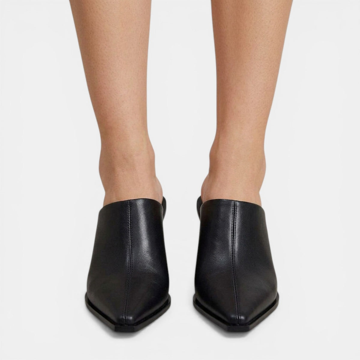 Mules Mujer Cuña Negros Piel