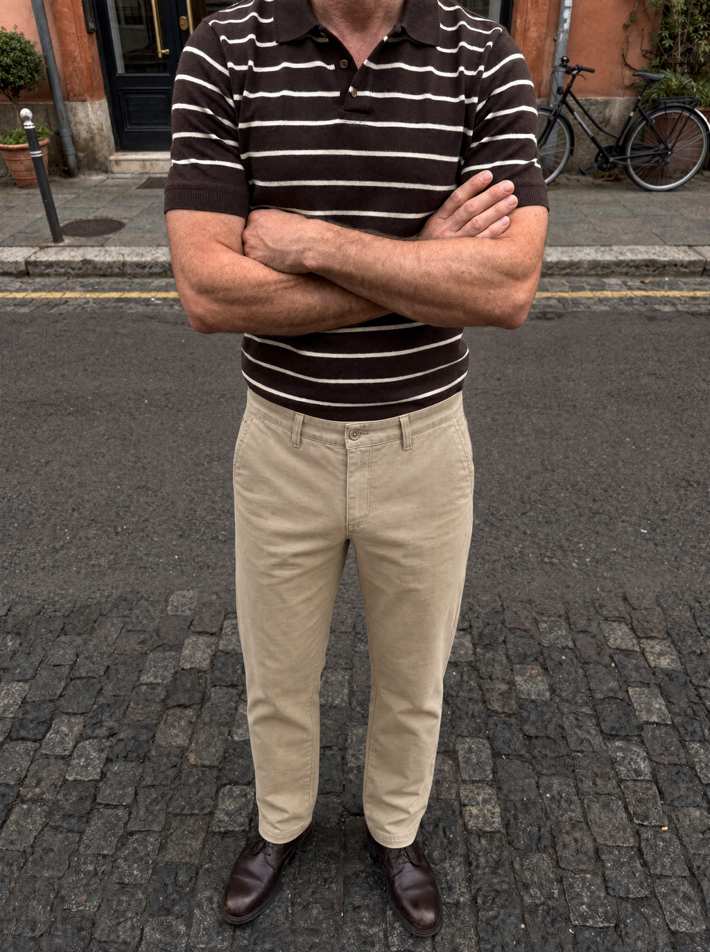 Pantalones Rectos Minimalistas - Cross & Crown