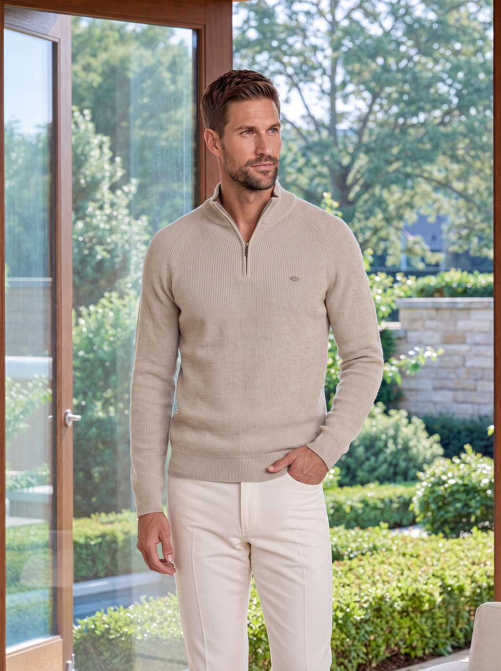 Suéter Elegante con Cremallera de Cuarto - Cross & Crown