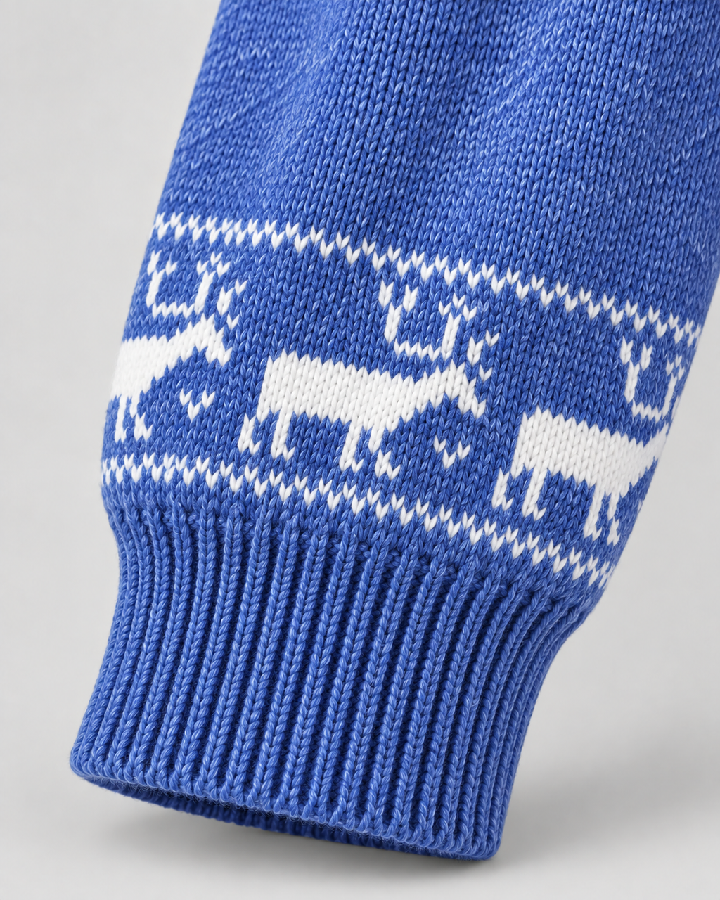 Jersey Navideño Mujer Fair Isle Cuello Mock con Renos en el Bajo
